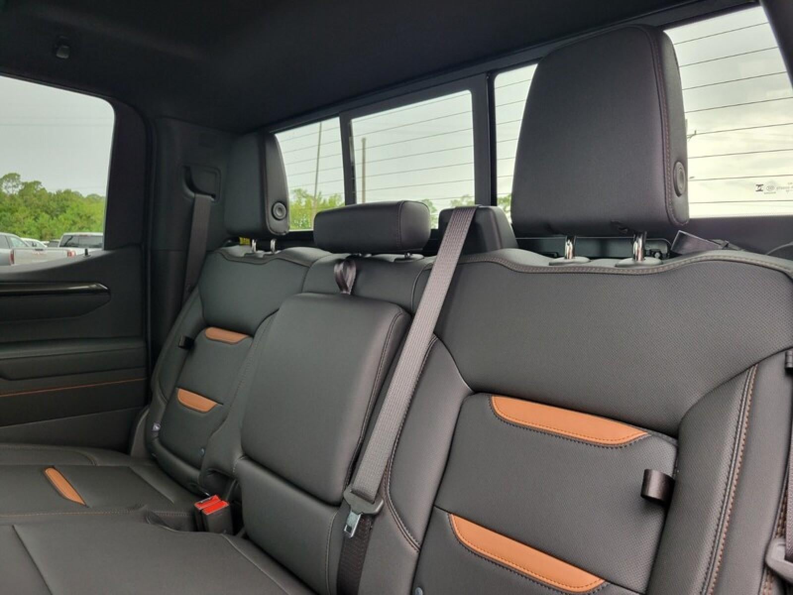 2026 GMC Sierra 1500 Crew Cab Short Box 4-Wheel Drive AT4