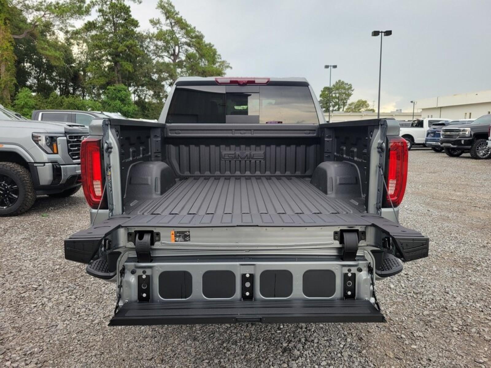 2026 GMC Sierra 1500 Crew Cab Short Box 4-Wheel Drive AT4