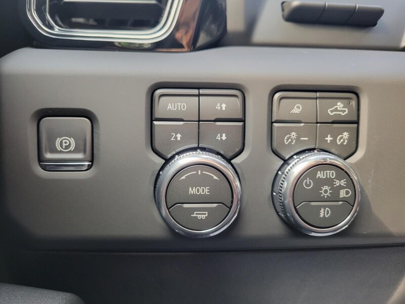 2026 GMC Sierra 1500 Crew Cab Short Box 4-Wheel Drive AT4