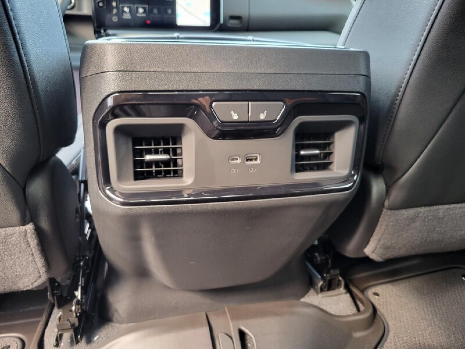 2026 GMC Sierra 1500 Crew Cab Short Box 4-Wheel Drive AT4