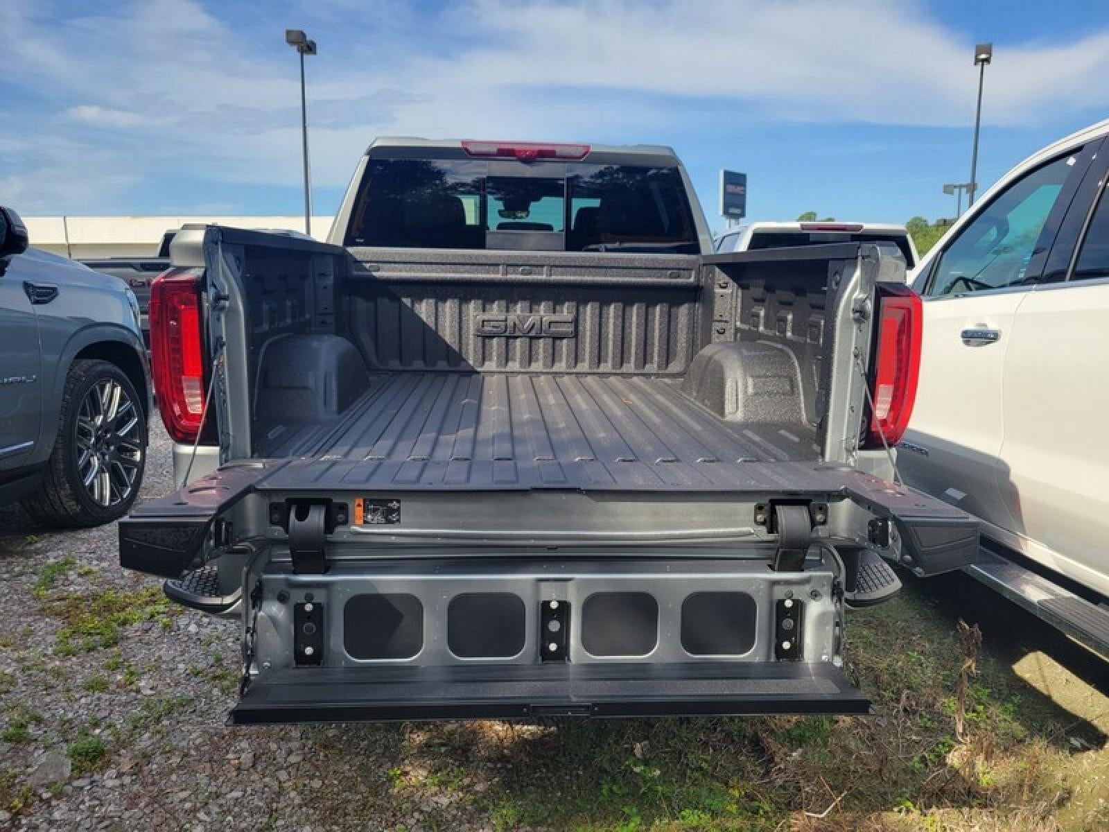 2026 GMC Sierra 1500 Crew Cab Short Box 4-Wheel Drive AT4