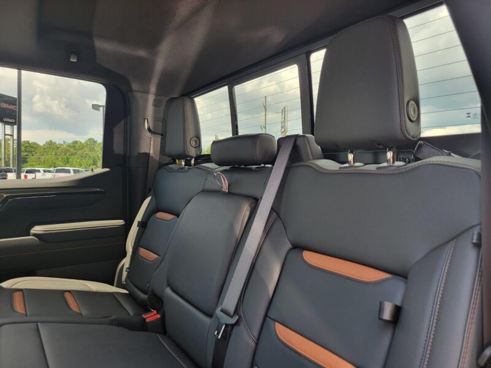 2026 GMC Sierra 1500 Crew Cab Short Box 4-Wheel Drive AT4