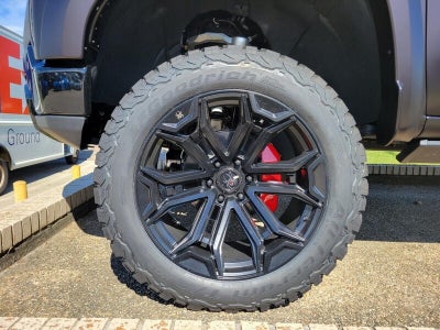 2025 GMC Sierra 1500 Crew Cab Short Box 4-Wheel Drive AT4