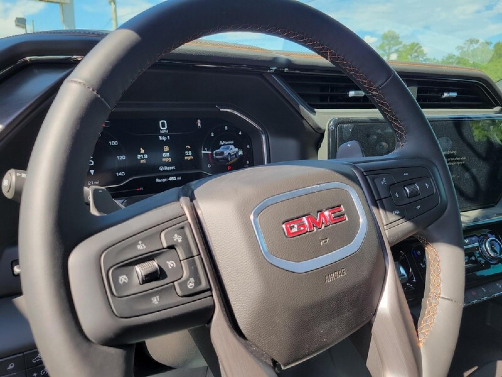 2025 GMC Sierra 1500 Crew Cab Short Box 4-Wheel Drive AT4