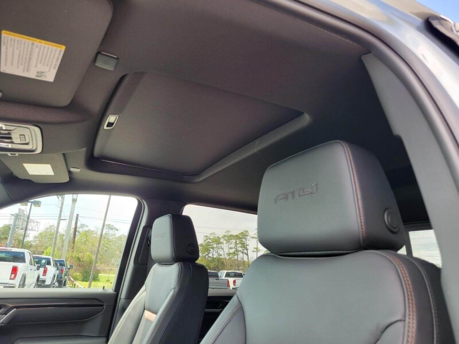 2026 GMC Sierra 1500 Crew Cab Short Box 4-Wheel Drive AT4