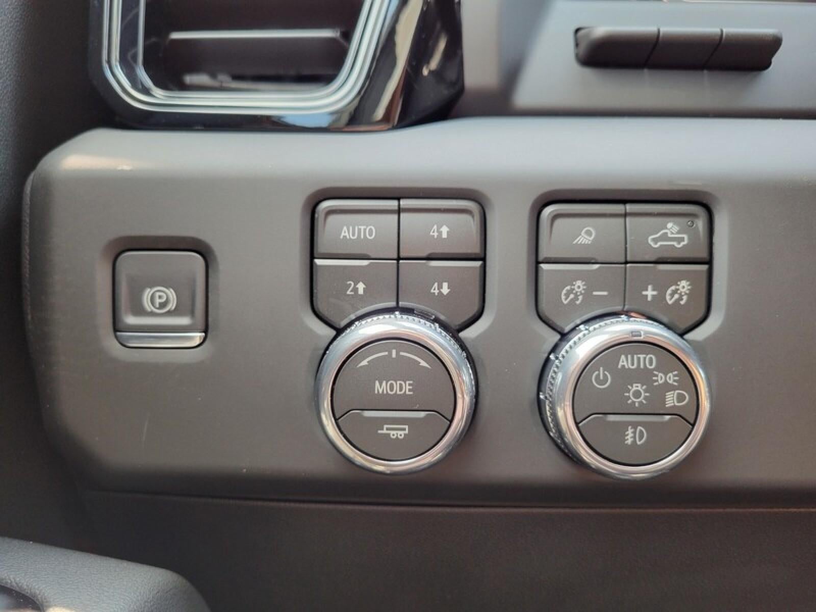 2026 GMC Sierra 1500 Crew Cab Short Box 4-Wheel Drive AT4