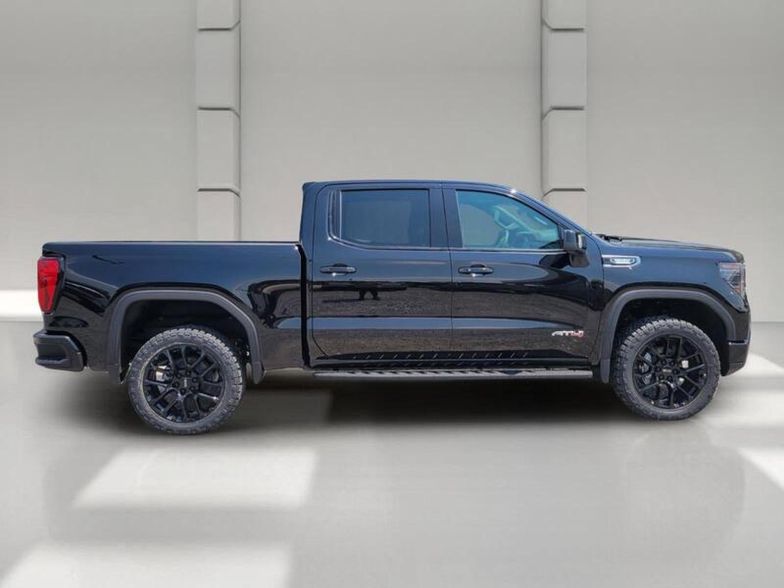2026 GMC Sierra 1500 Crew Cab Short Box 4-Wheel Drive AT4