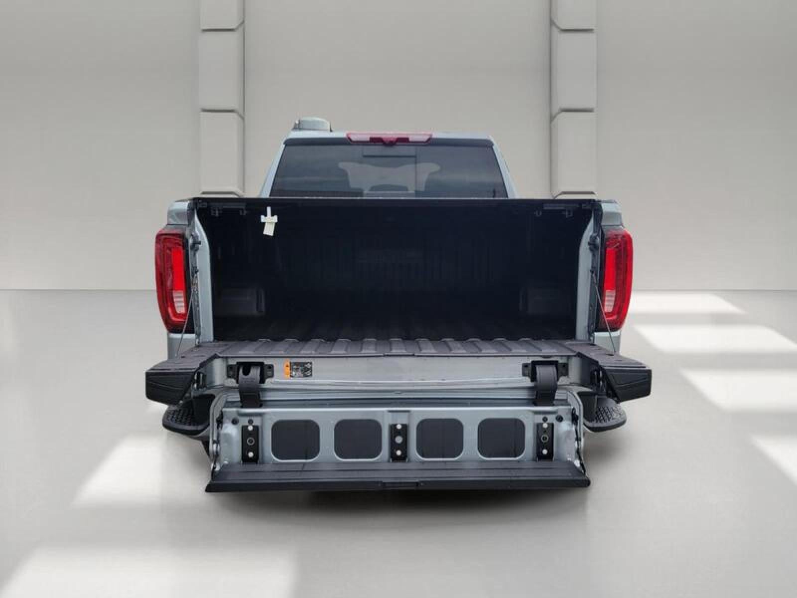 2026 GMC Sierra 1500 Crew Cab Short Box 4-Wheel Drive AT4