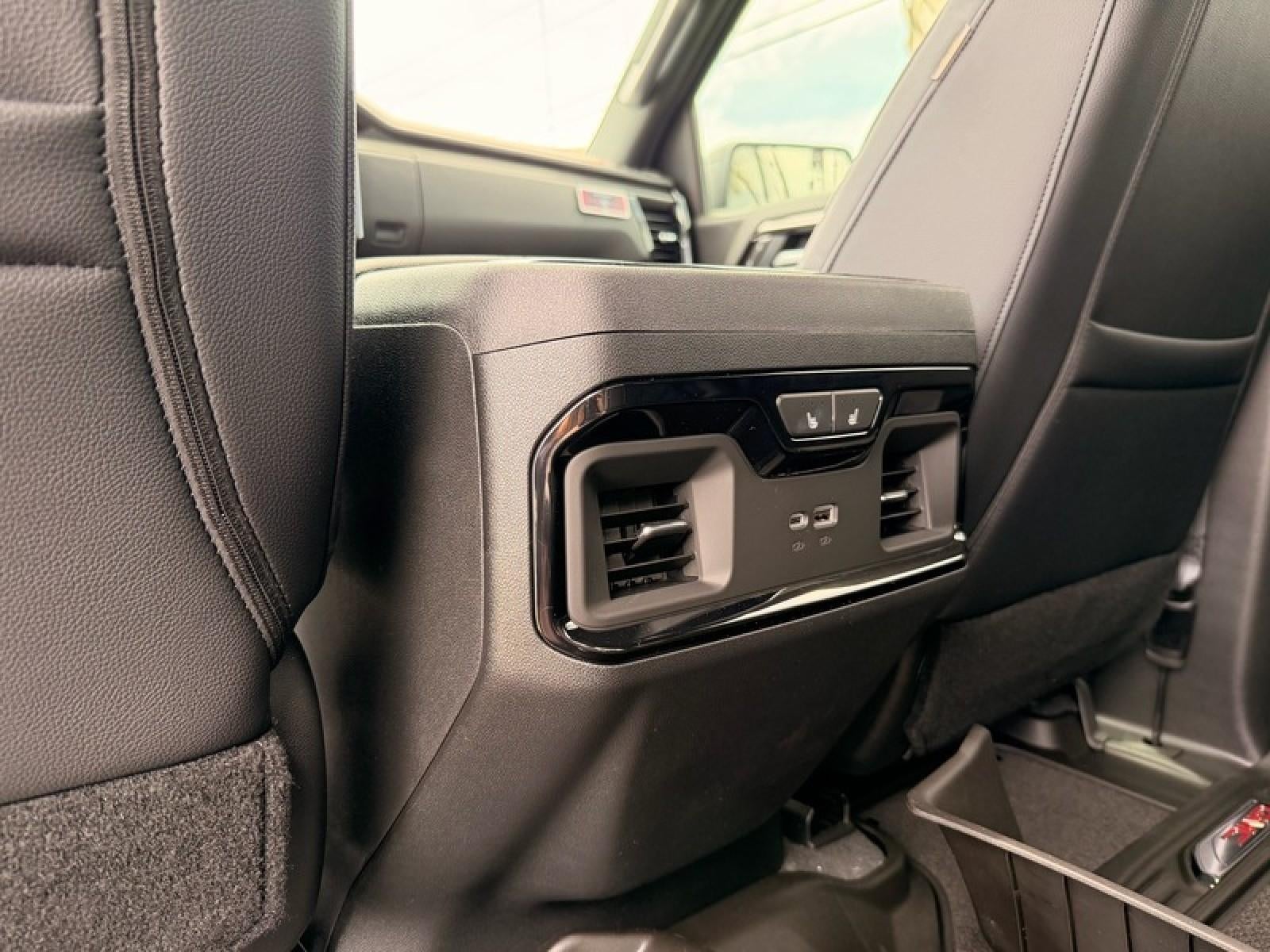 2026 GMC Sierra 1500 Crew Cab Short Box 4-Wheel Drive AT4