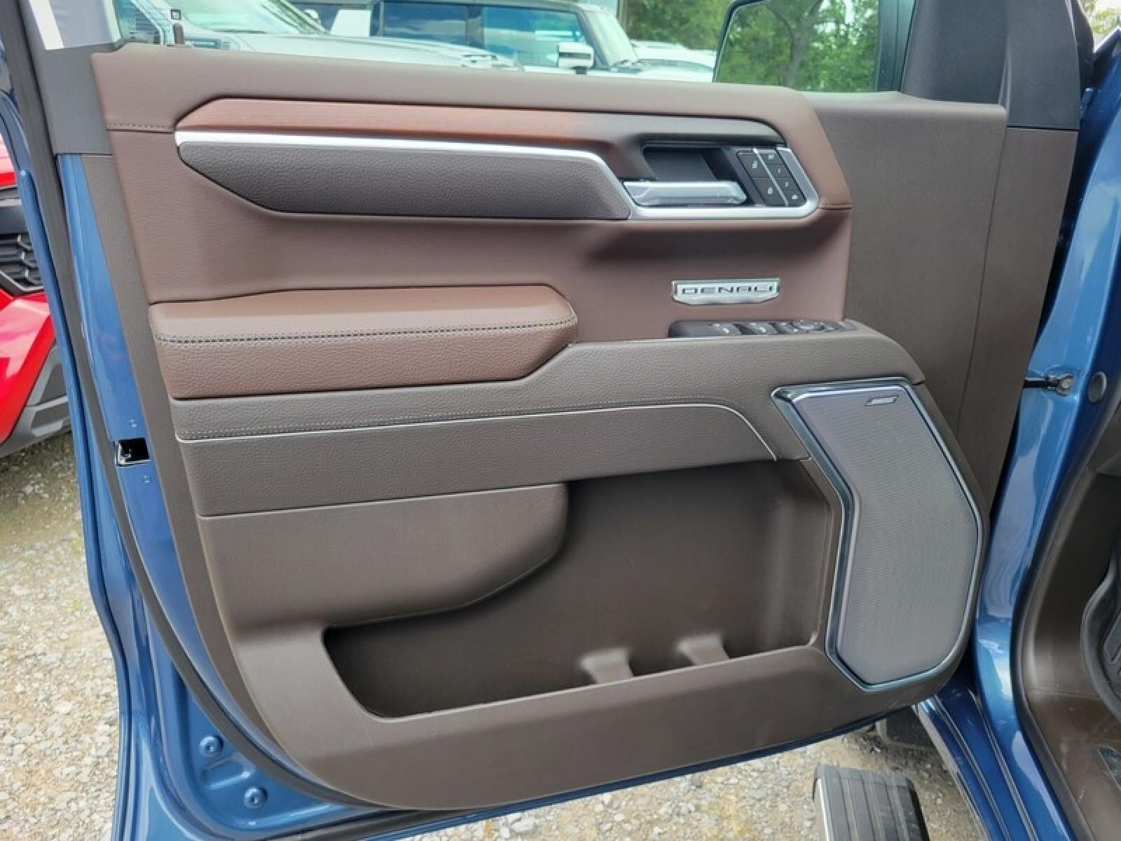 2026 GMC Sierra 1500 Crew Cab Short Box 4-Wheel Drive Denali