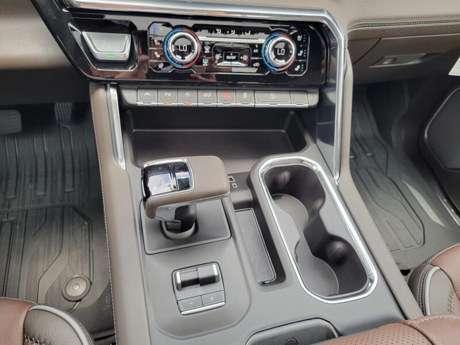 2026 GMC Sierra 1500 Crew Cab Short Box 4-Wheel Drive Denali