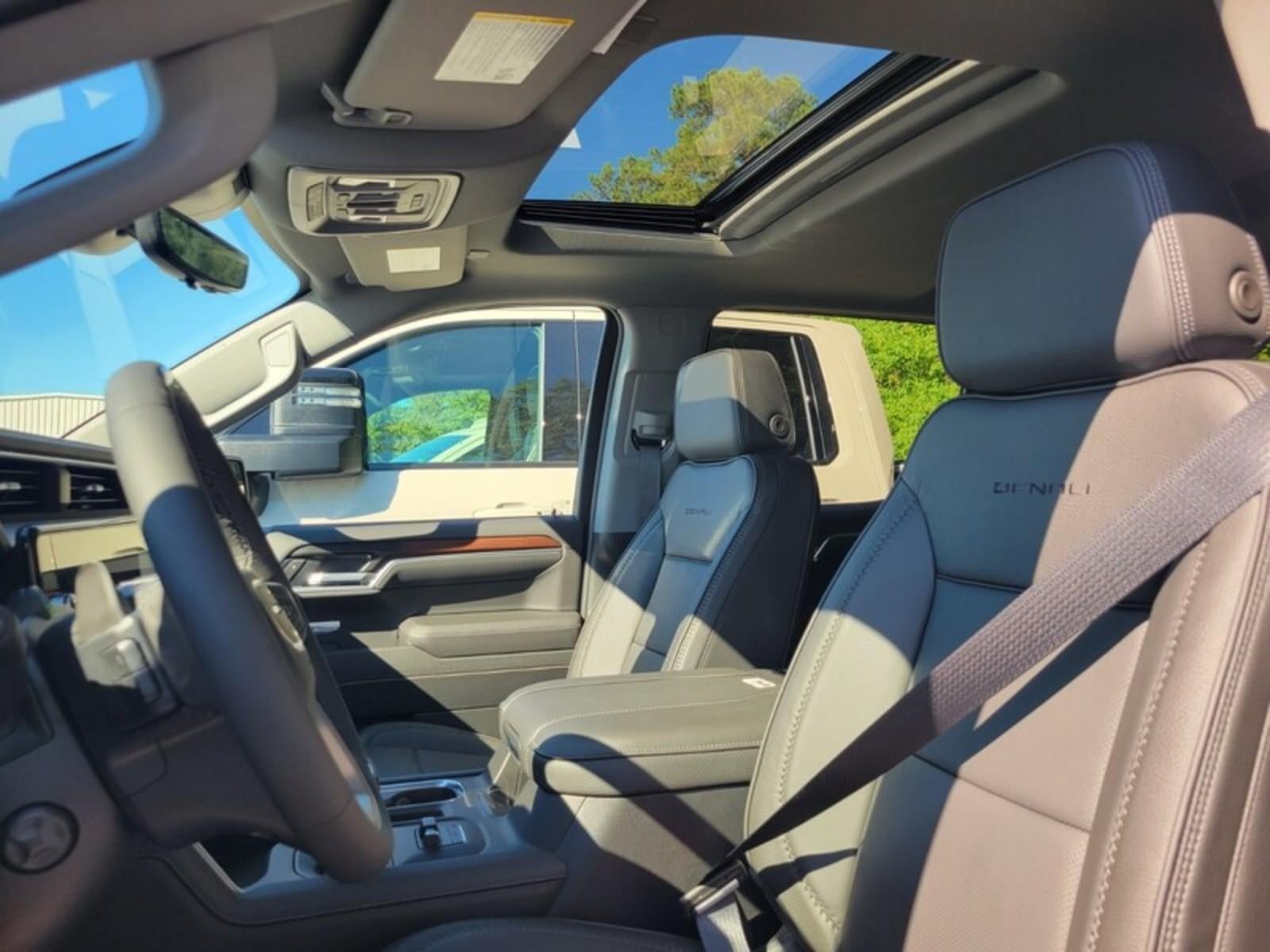 2026 GMC Sierra 1500 Crew Cab Short Box 4-Wheel Drive Denali