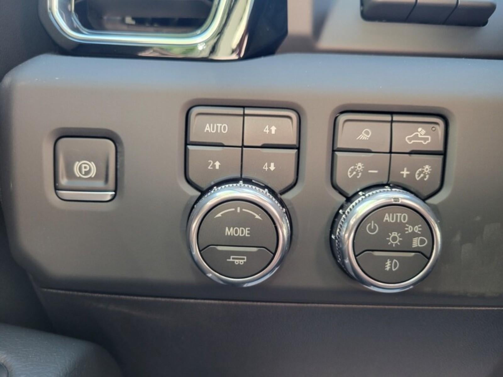 2026 GMC Sierra 1500 Crew Cab Short Box 4-Wheel Drive Denali