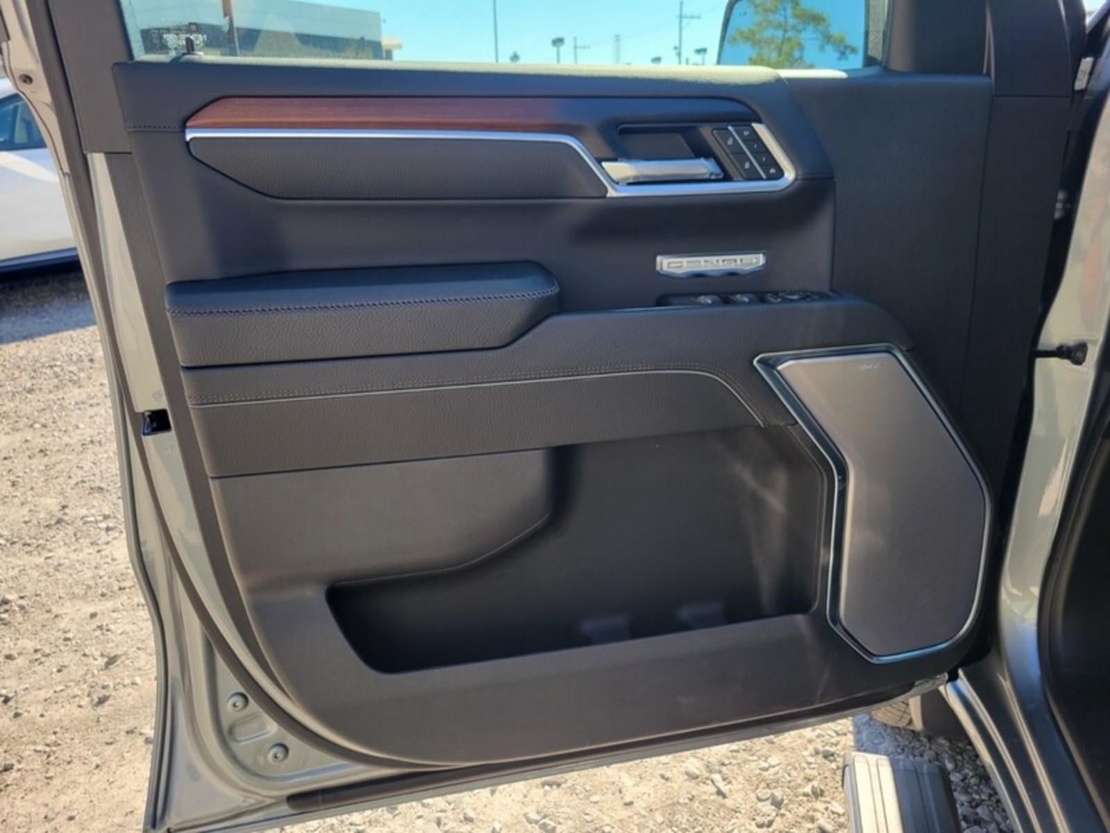 2026 GMC Sierra 1500 Crew Cab Short Box 4-Wheel Drive Denali