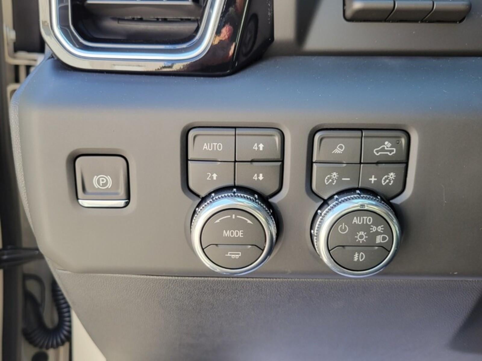2026 GMC Sierra 1500 Crew Cab Short Box 4-Wheel Drive Denali
