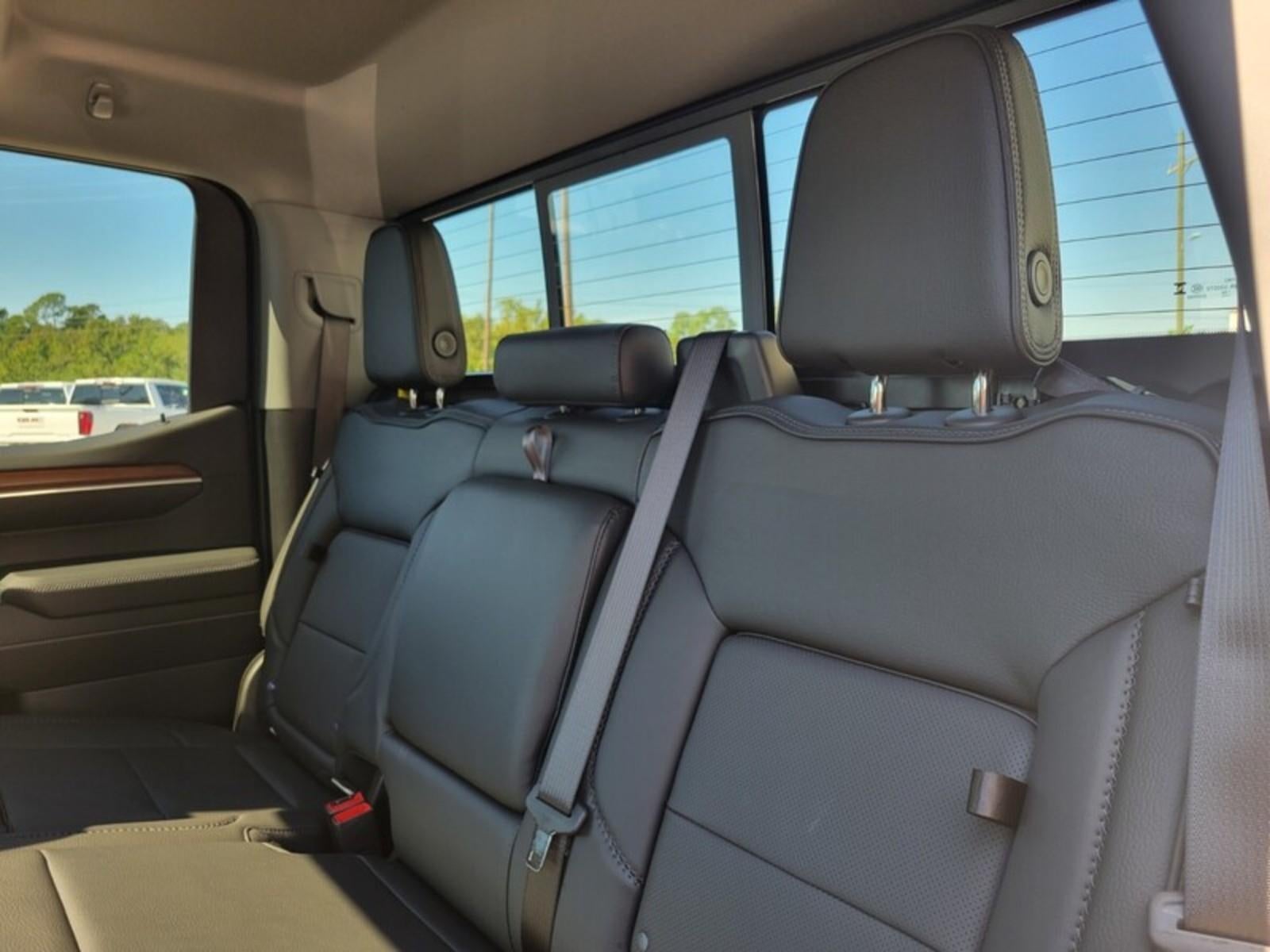 2026 GMC Sierra 1500 Crew Cab Short Box 4-Wheel Drive Denali