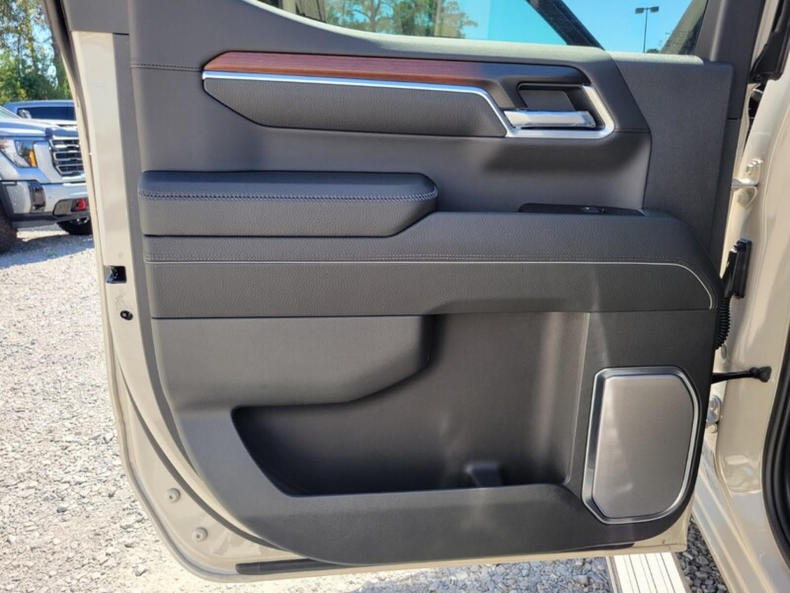 2026 GMC Sierra 1500 Crew Cab Short Box 4-Wheel Drive Denali