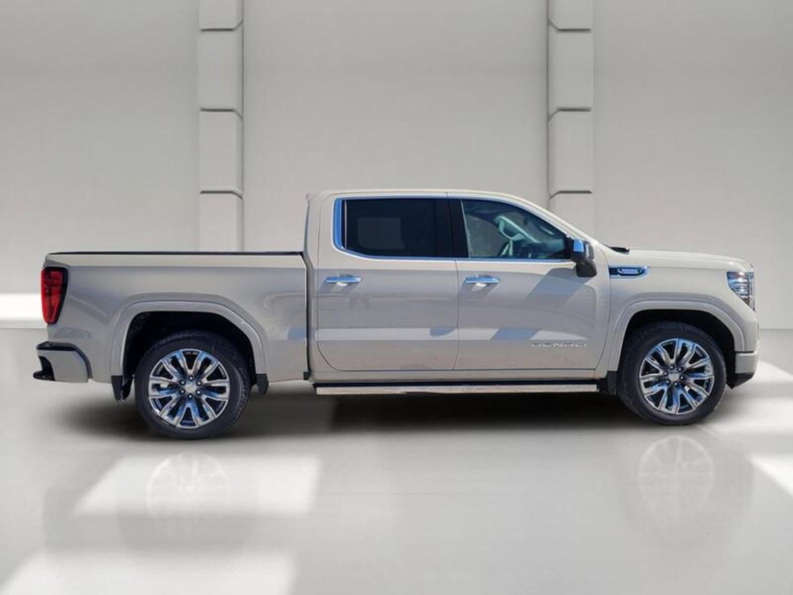 2026 GMC Sierra 1500 Crew Cab Short Box 4-Wheel Drive Denali
