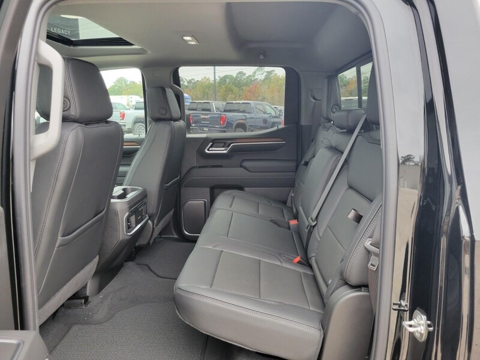 2026 GMC Sierra 1500 Crew Cab Short Box 4-Wheel Drive Denali