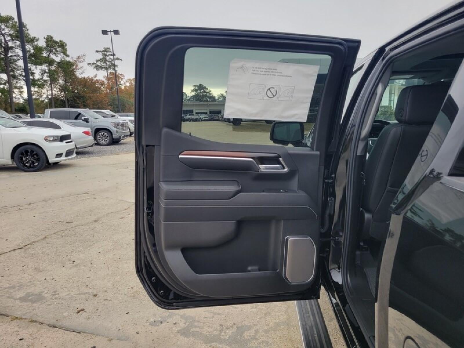 2026 GMC Sierra 1500 Crew Cab Short Box 4-Wheel Drive Denali