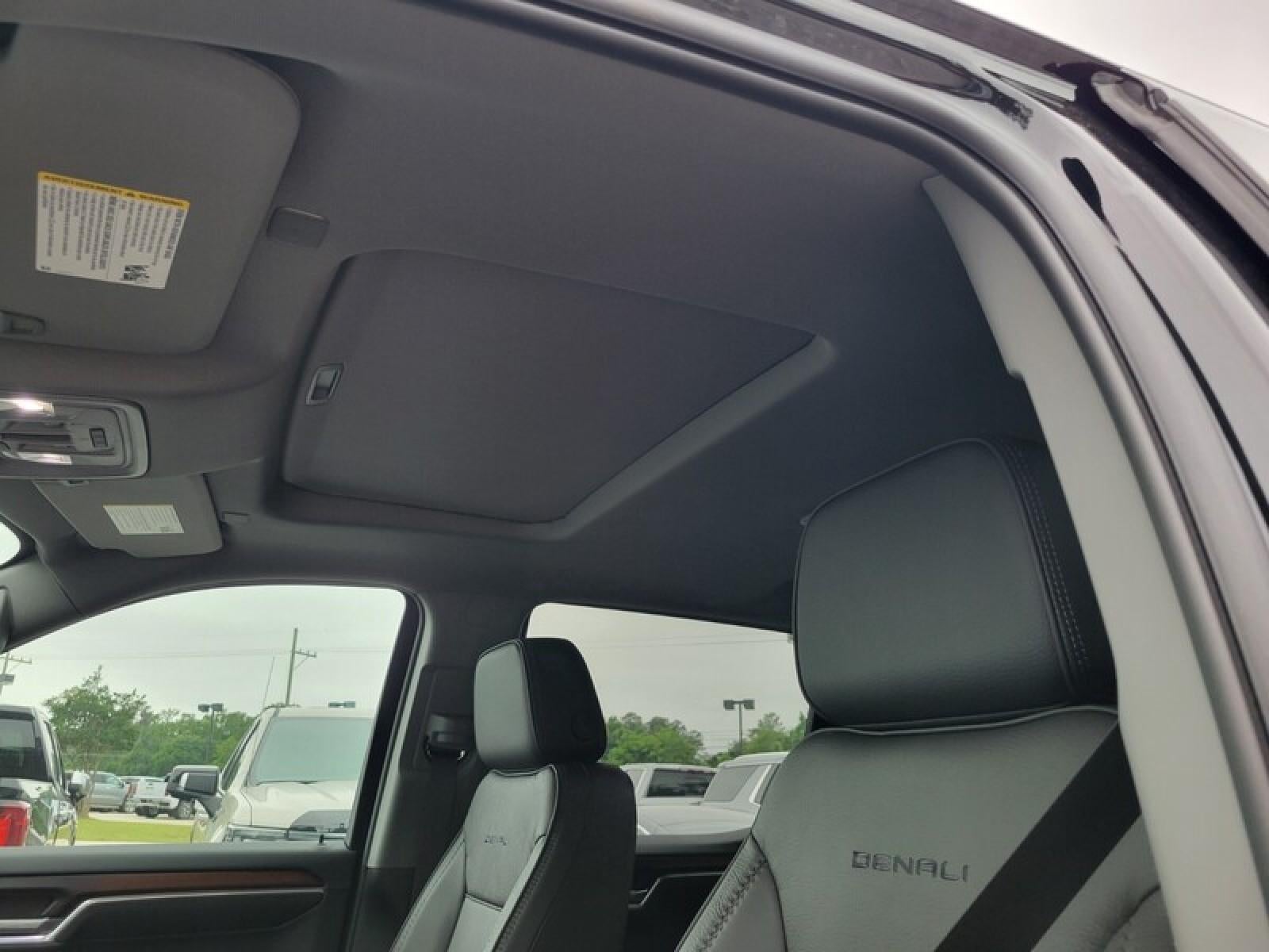 2026 GMC Sierra 1500 Crew Cab Short Box 4-Wheel Drive Denali