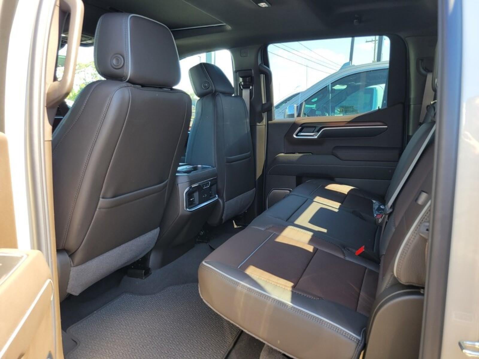 2026 GMC Sierra 1500 Crew Cab Short Box 4-Wheel Drive Denali
