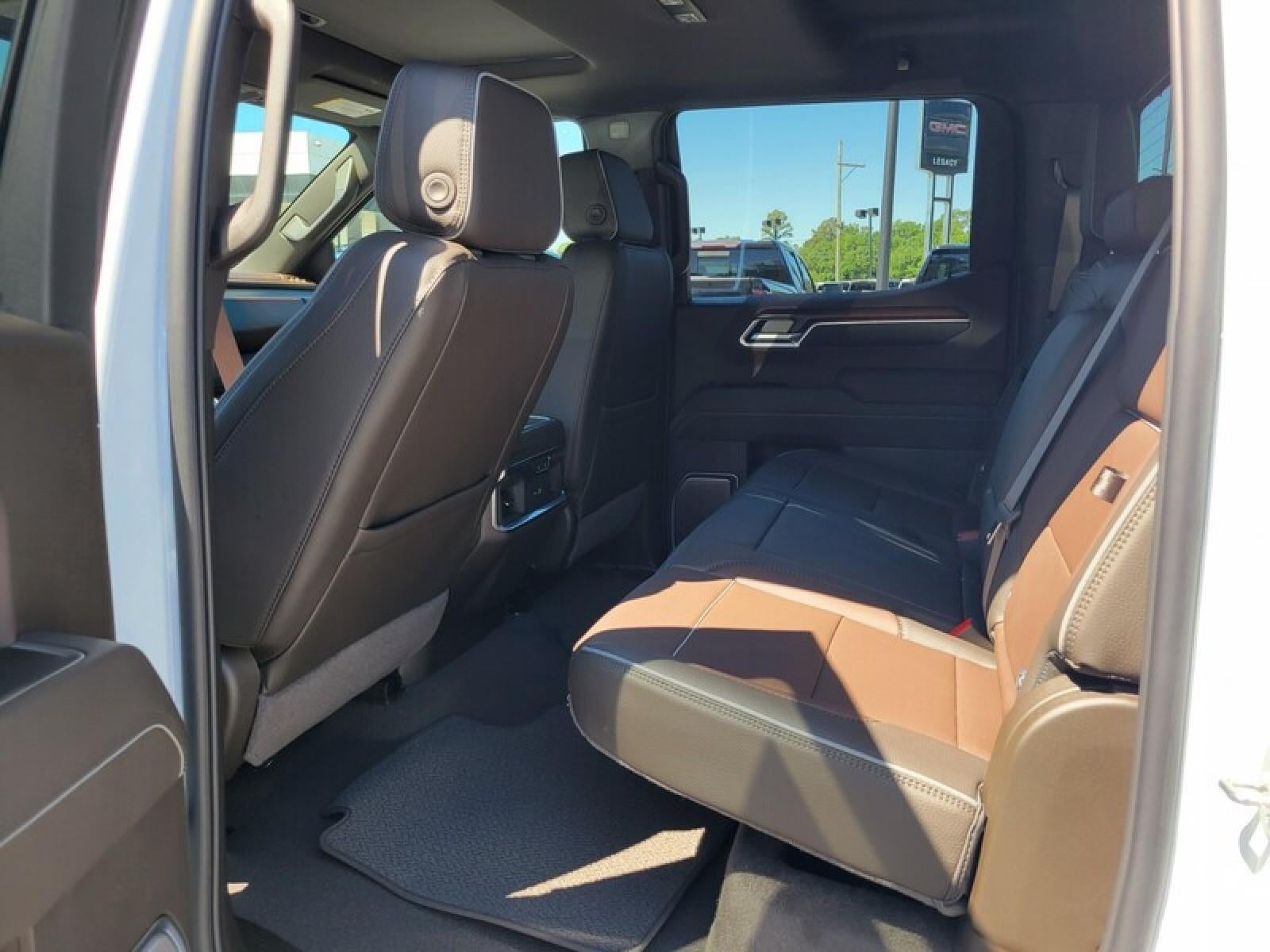 2026 GMC Sierra 1500 Crew Cab Short Box 4-Wheel Drive Denali