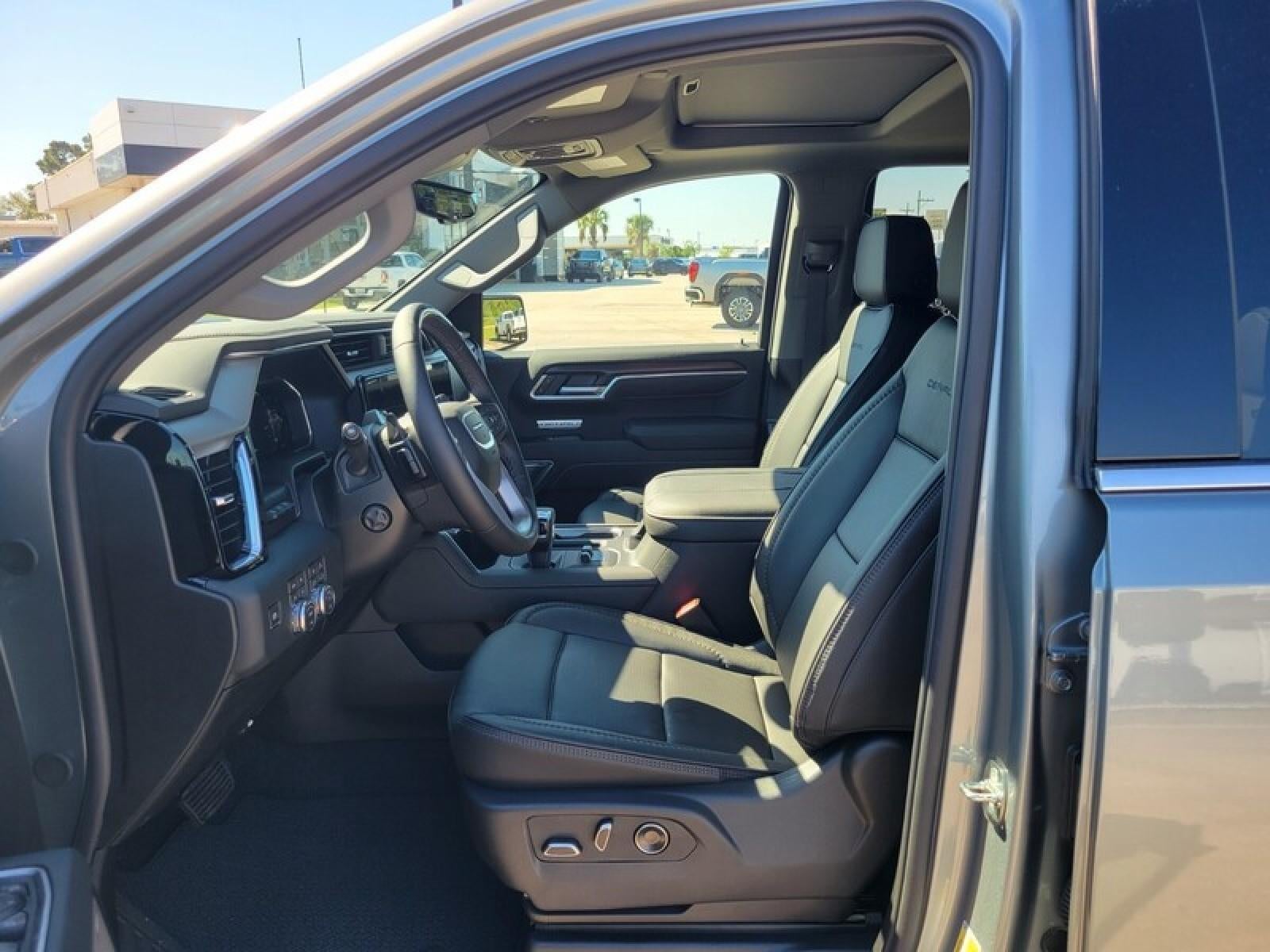 2026 GMC Sierra 1500 Crew Cab Short Box 4-Wheel Drive Denali