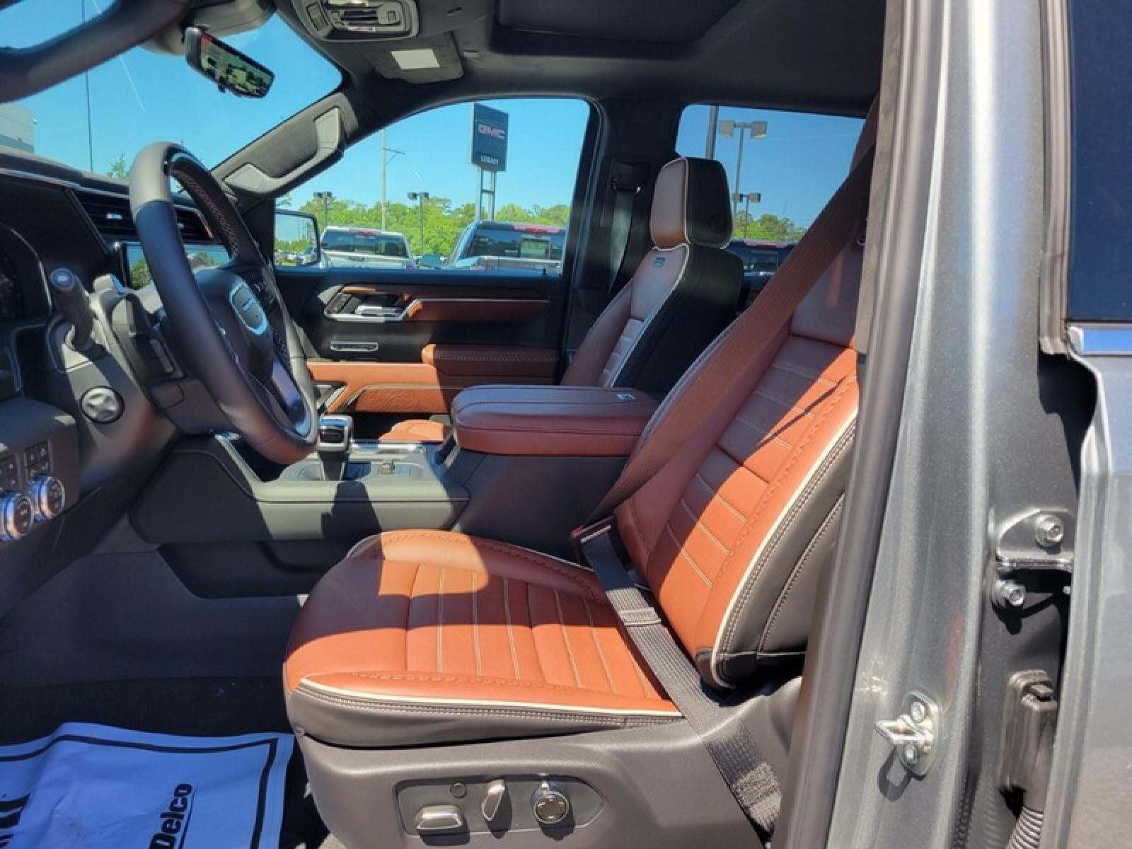 2026 GMC Sierra 1500 Crew Cab Short Box 4-Wheel Drive Denali Ultimate