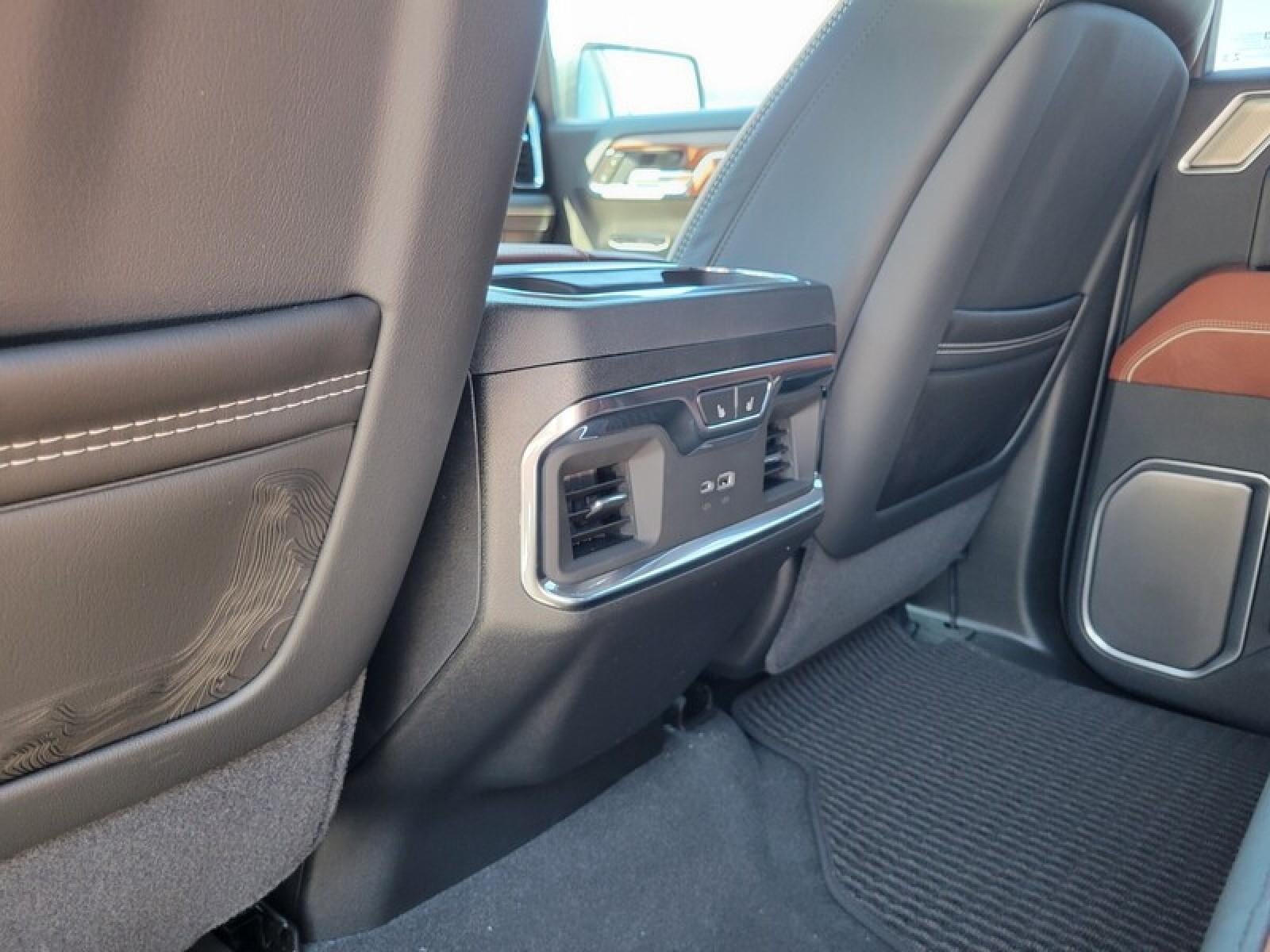 2026 GMC Sierra 1500 Crew Cab Short Box 4-Wheel Drive Denali Ultimate