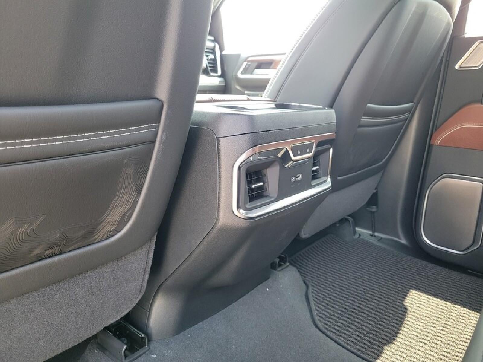 2026 GMC Sierra 1500 Crew Cab Short Box 4-Wheel Drive Denali Ultimate