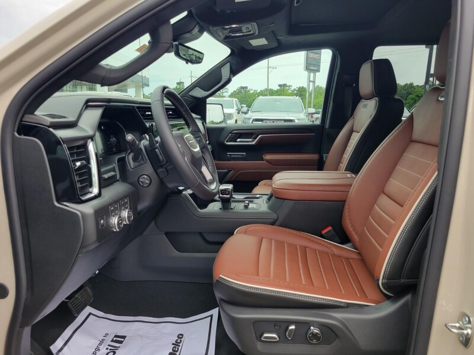 2026 GMC Sierra 1500 Crew Cab Short Box 4-Wheel Drive Denali Ultimate