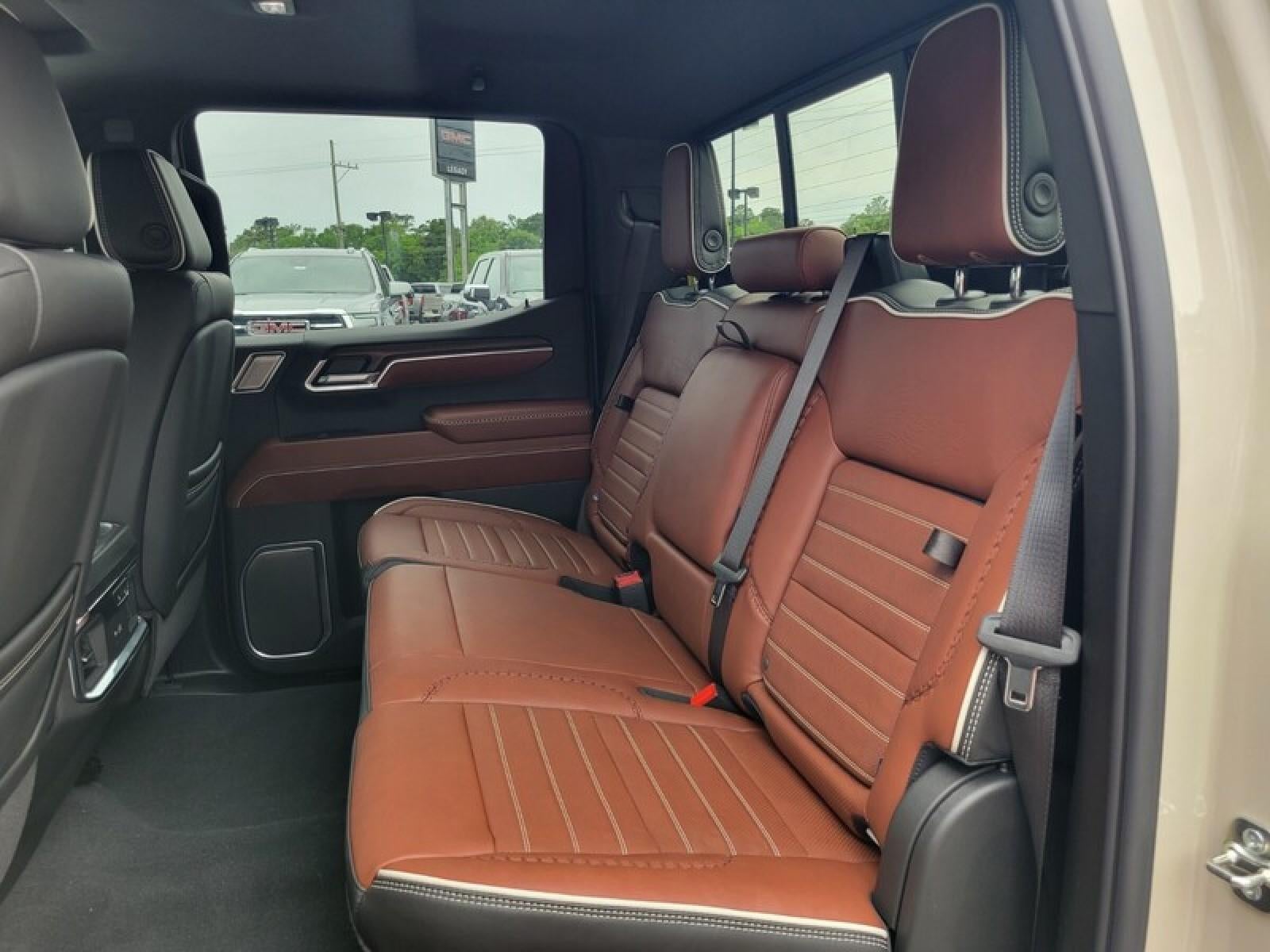 2026 GMC Sierra 1500 Crew Cab Short Box 4-Wheel Drive Denali Ultimate