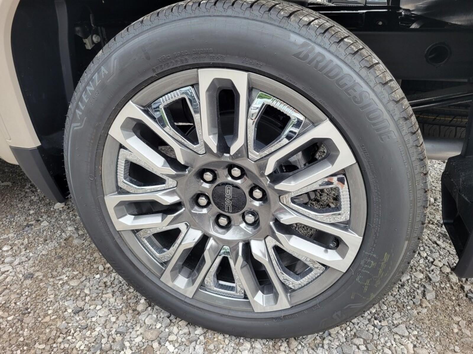 2026 GMC Sierra 1500 Crew Cab Short Box 4-Wheel Drive Denali Ultimate