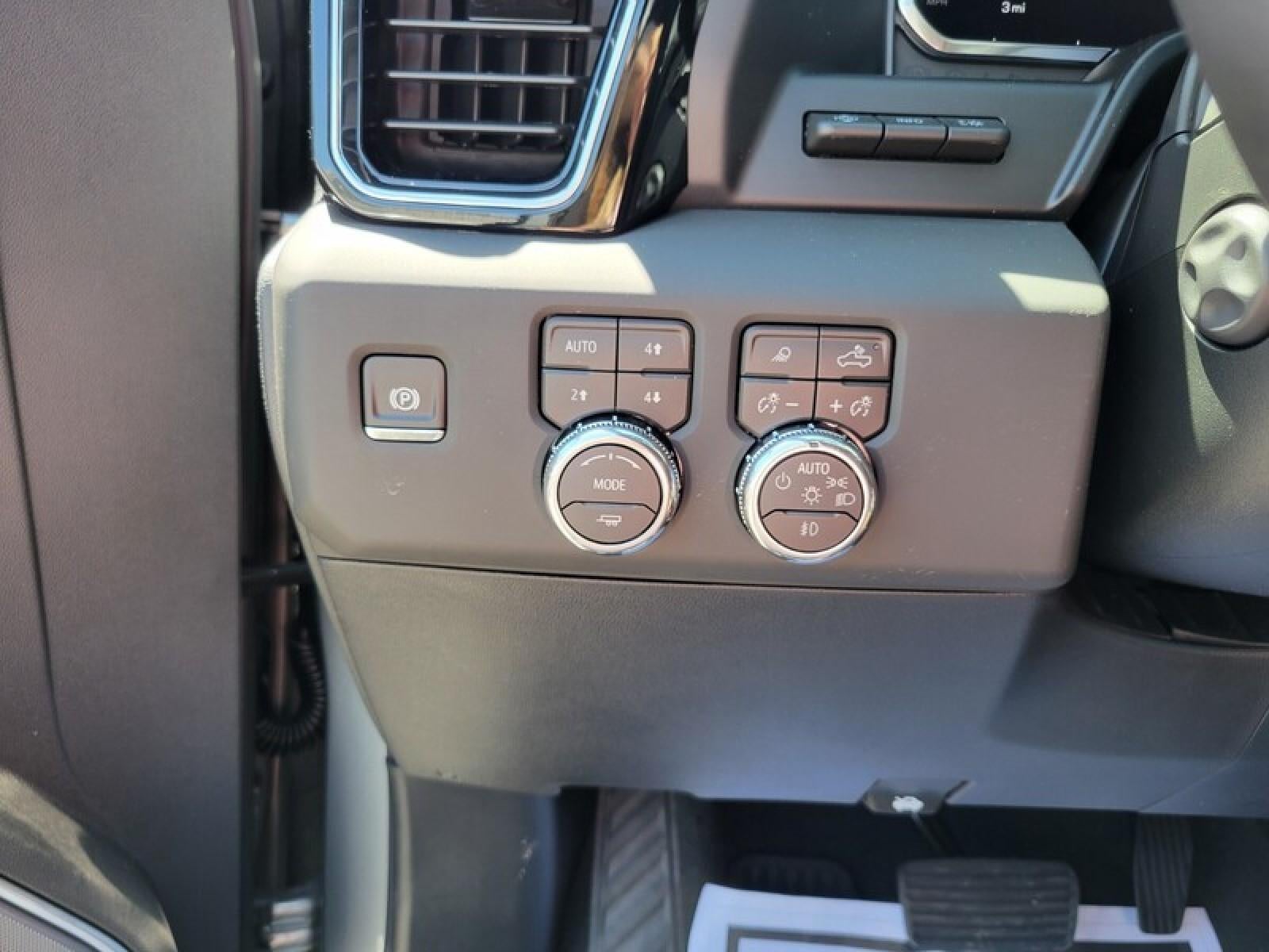 2026 GMC Sierra 1500 Crew Cab Short Box 4-Wheel Drive Denali Ultimate