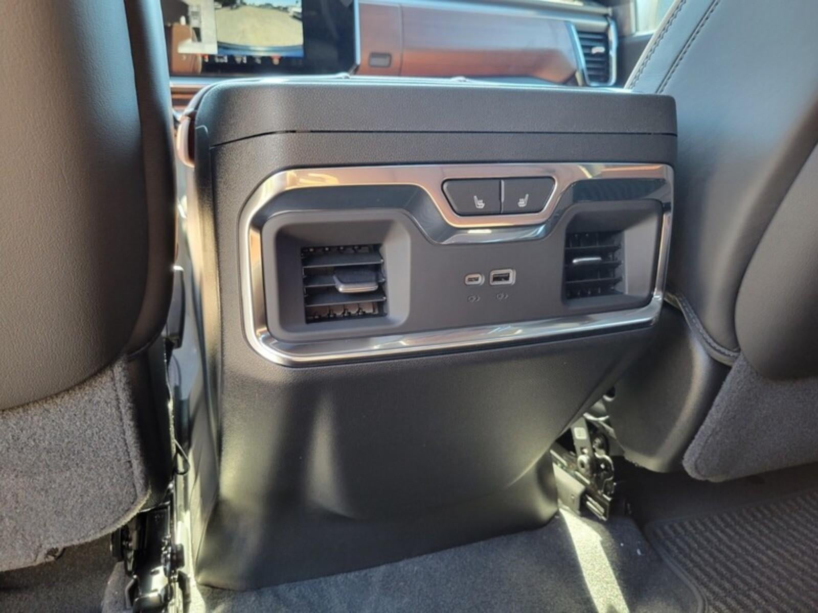 2026 GMC Sierra 1500 Denali Ultimate - Photo 29