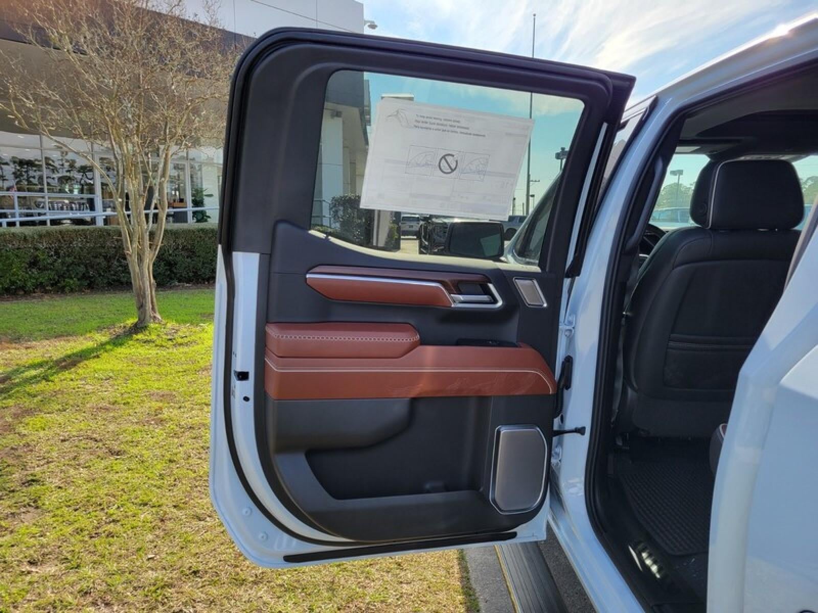 2026 GMC Sierra 1500 Crew Cab Short Box 4-Wheel Drive Denali Ultimate