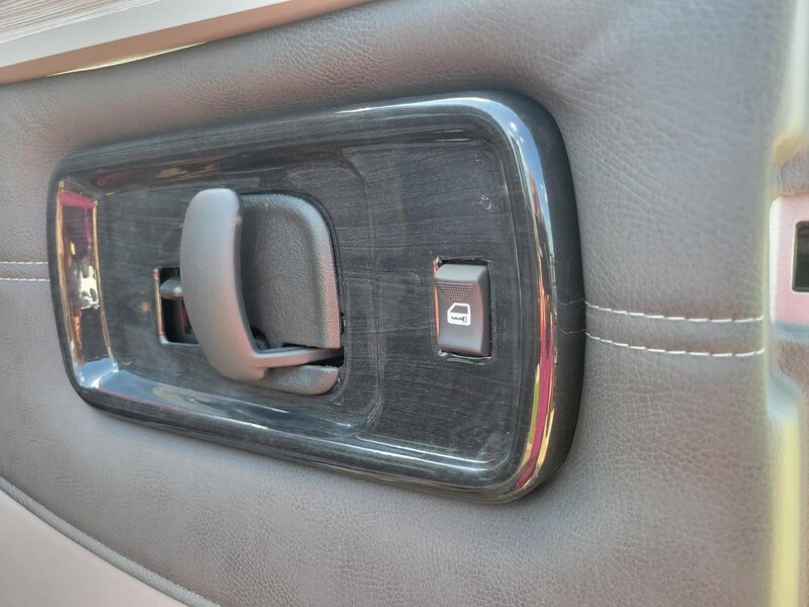 2025 GMC Savana Cargo 2500 2500 Extended Wheelbase Rear-Wheel Drive