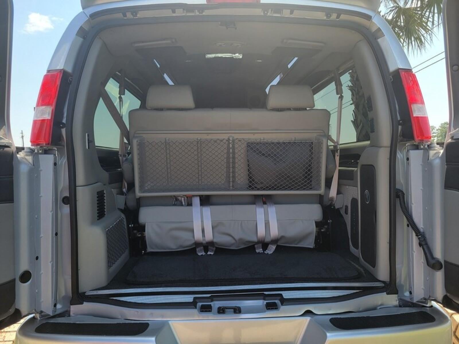 2025 GMC Savana Cargo 2500 2500 Extended Wheelbase Rear-Wheel Drive