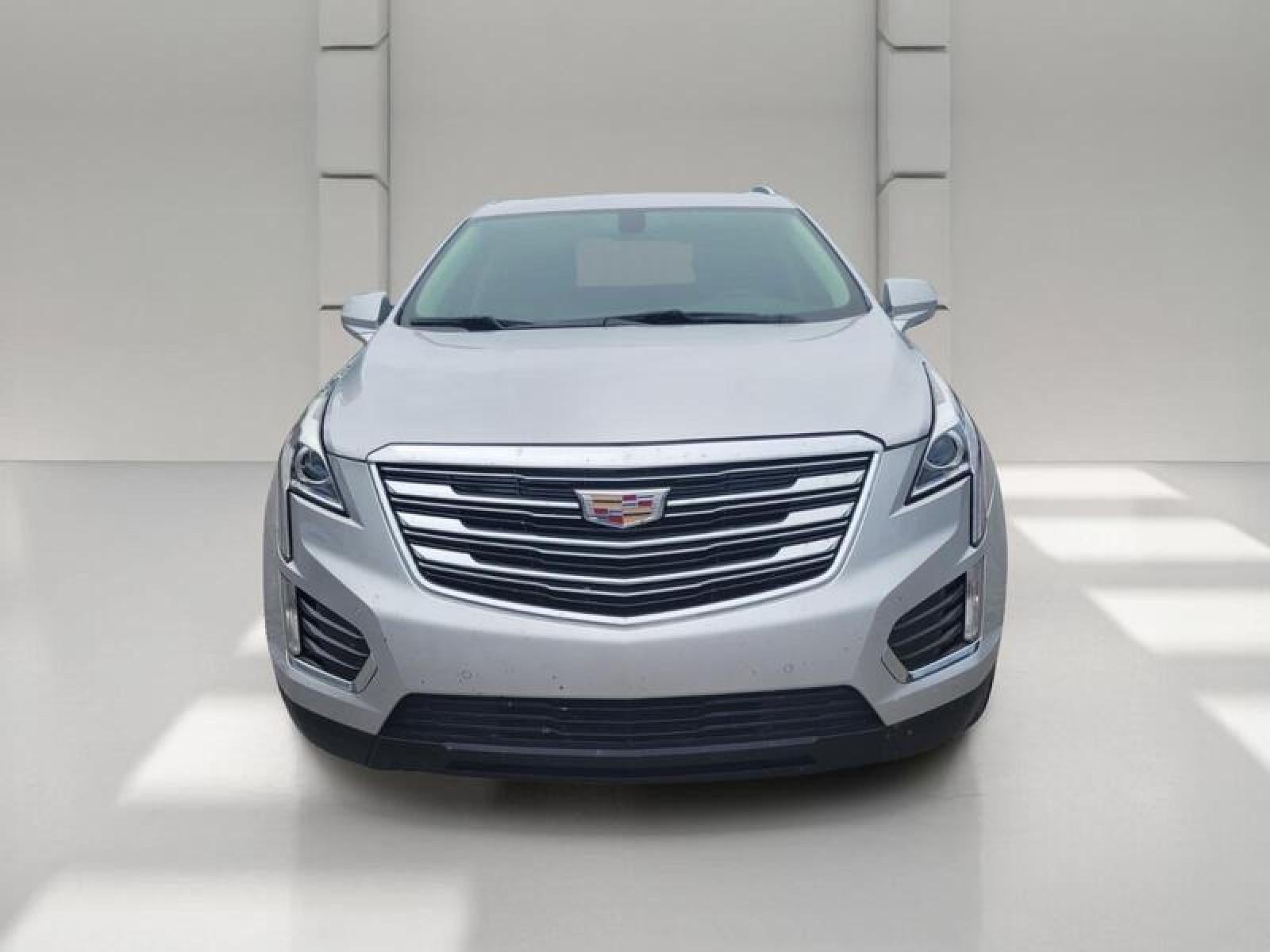 2017 Cadillac XT5 Luxury FWD