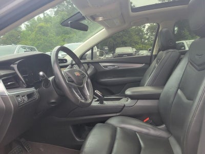 2017 Cadillac XT5 Luxury FWD