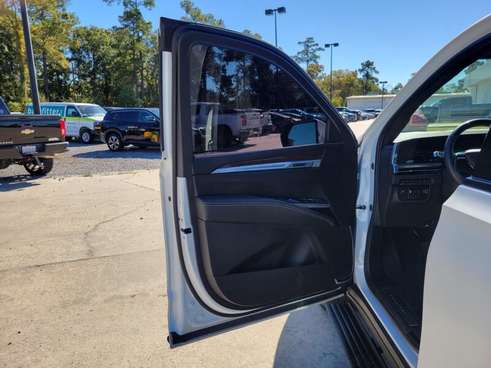 2025 Cadillac Escalade Sport Platinum