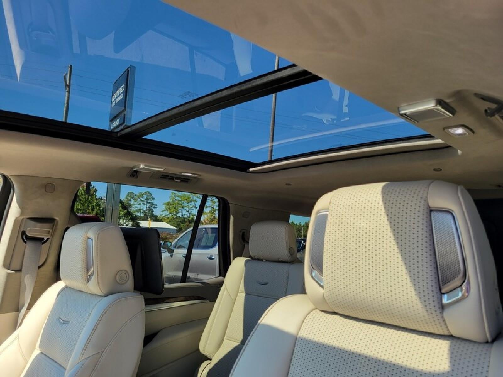 2025 Cadillac Escalade Sport Platinum