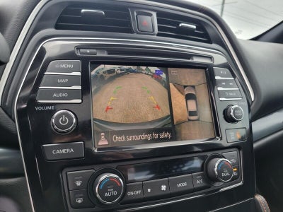 2023 Nissan Maxima SR