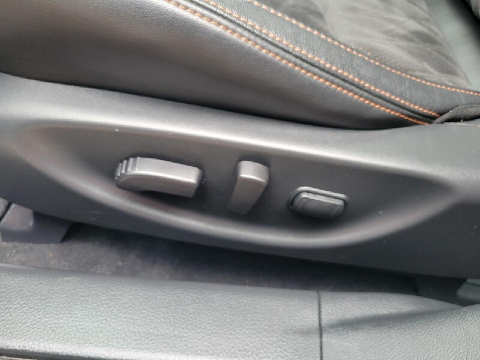 2023 Nissan Maxima SR