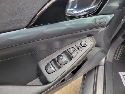 2023 Nissan Maxima SR