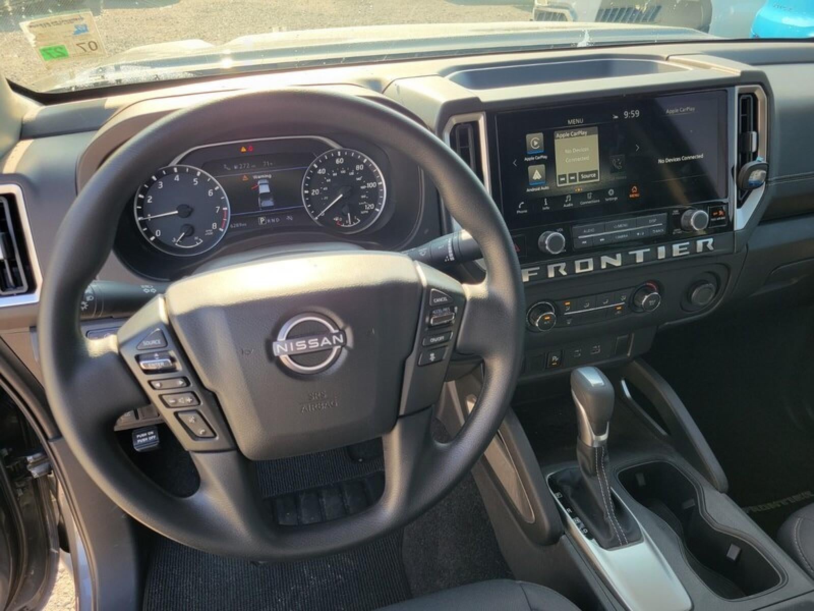2025 Nissan Frontier SV