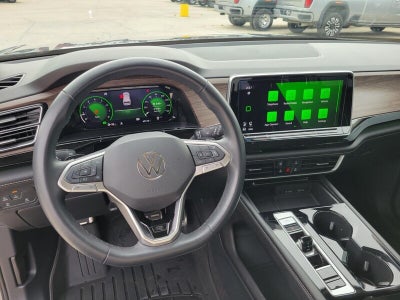 2024 Volkswagen Atlas 2.0T SEL Premium R-Line
