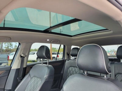 2024 Volkswagen Atlas 2.0T SEL Premium R-Line