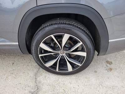 2024 Volkswagen Atlas 2.0T SEL Premium R-Line